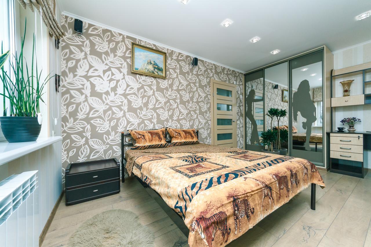 Apartment On Sevastopolska Square Kiev Eksteriør bilde